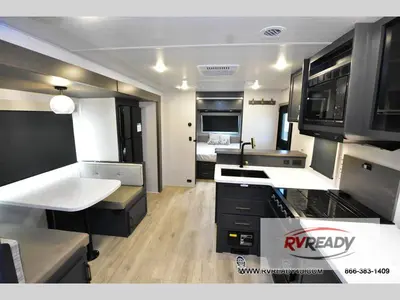 2027 Forest River RV Surveyor Legend photo 7