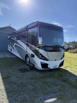 Used 2021 Tiffin Motorhomes Phaeton 40 Ih