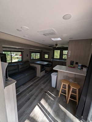 2023 COACHMEN CATALINA DESTINATION SERIES photo 10