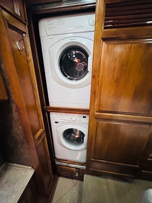 2012 TIFFIN MOTORHOMES PHAETON photo 10