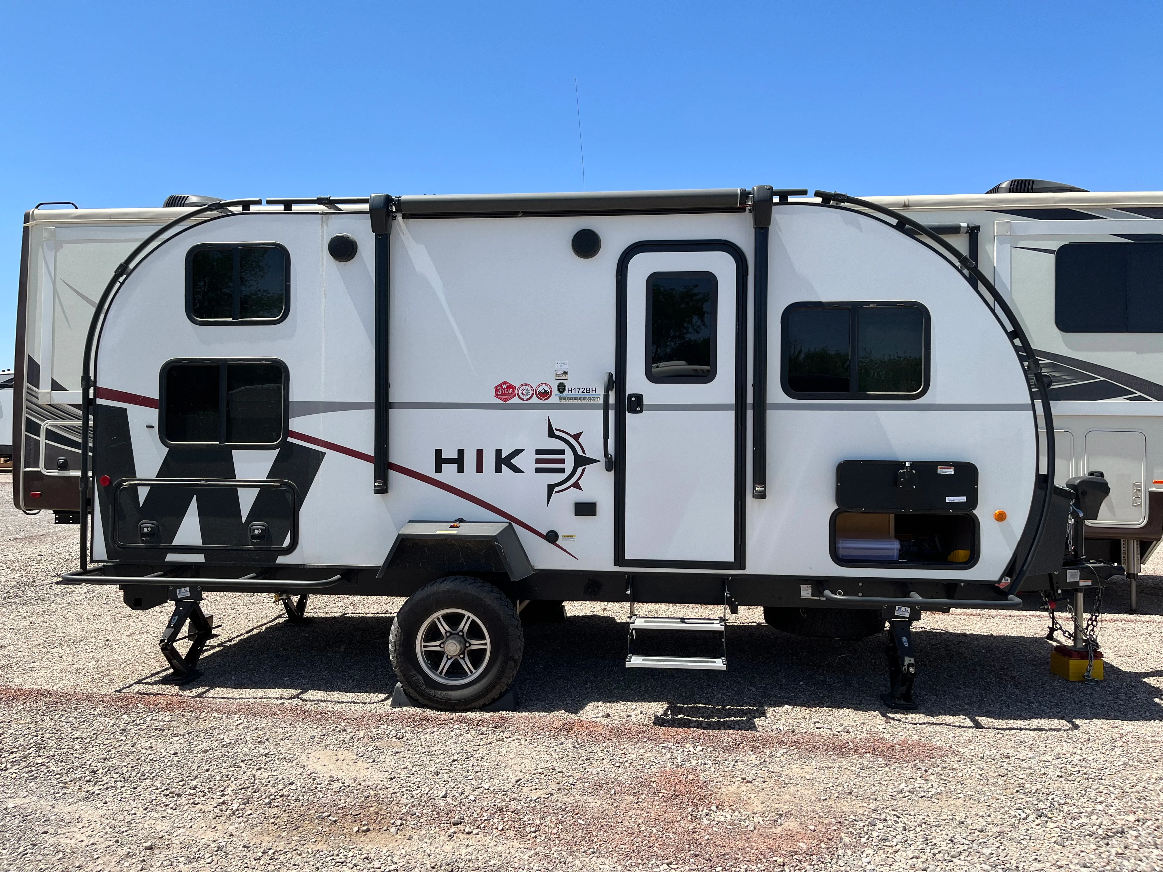 2021 WINNEBAGO HIKE exterior