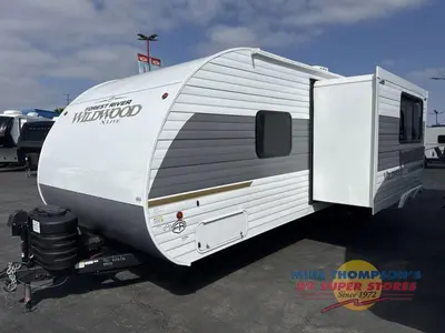 2026 Forest River RV Wildwood X-Lite photo 4