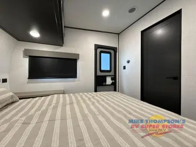 2027 Forest River RV Shockwave photo 27