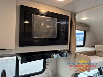 2027 Thor Motor Coach Chateau photo 22