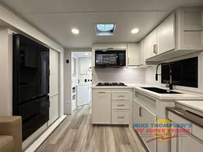 2027 Brinkley Model Ix photo 18