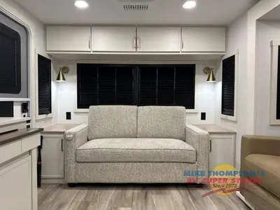 2027 Brinkley Model Ix photo 13