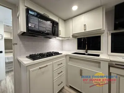 2027 Brinkley Model Ix photo 19