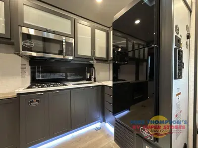 2027 Forest River RV Shockwave photo 18