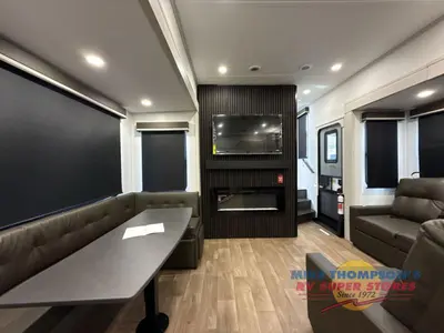 2027 Grand Design Influence photo 12