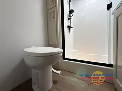 2027 Grand Design Influence photo 35