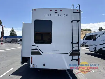 2027 Grand Design Influence photo 45