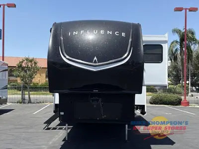 2027 Grand Design Influence photo 41