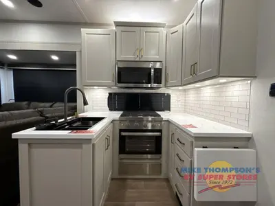 2027 Grand Design Influence photo 20