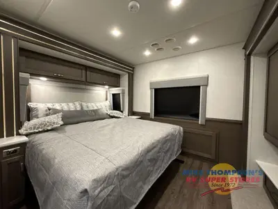 2027 Newmar Bay Star photo 29