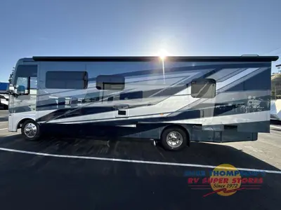 2027 Newmar Bay Star photo 5