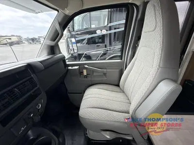 2027 Thor Motor Coach Chateau photo 12