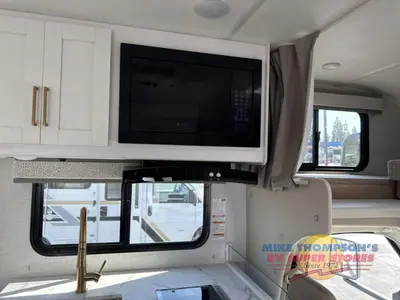 2027 Thor Motor Coach Chateau photo 22
