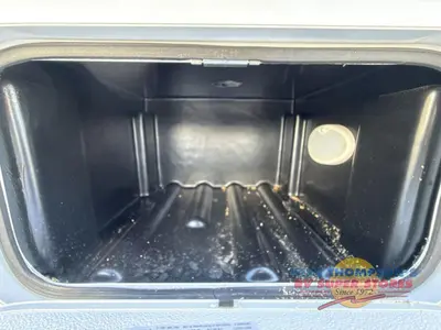 2027 Thor Motor Coach Chateau photo 38
