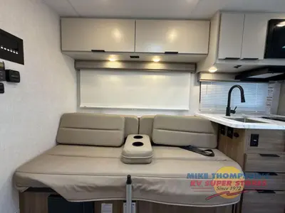 2027 Thor Motor Coach Chateau photo 18