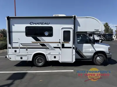 2027 Thor Motor Coach Chateau photo 39