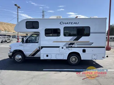 2027 Thor Motor Coach Chateau photo 35
