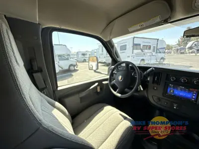 2027 Thor Motor Coach Chateau photo 11