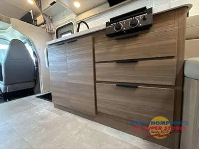 2027 Thor Motor Coach Chateau photo 24