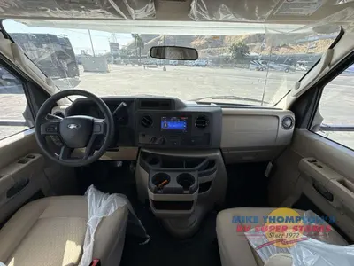 2027 Thor Motor Coach Chateau photo 10