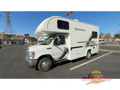 2027 Thor Motor Coach Chateau photo 4