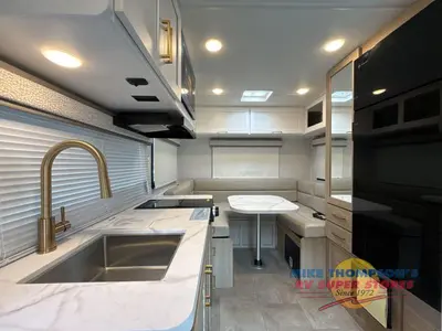 2027 Thor Motor Coach Chateau photo 17