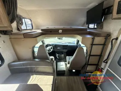 2018 Forest River RV Forester LE photo 13
