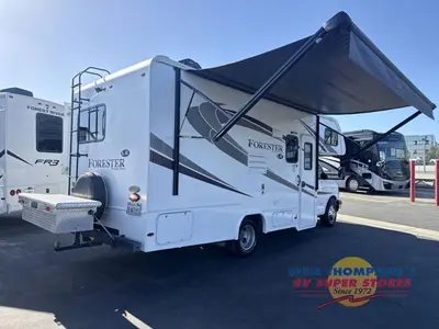 2018 Forest River RV Forester LE photo 3