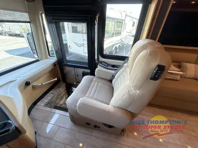 2021 Tiffin Motorhomes Phaeton photo 21