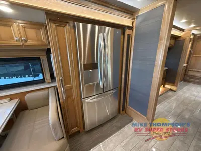 2021 Tiffin Motorhomes Phaeton photo 36