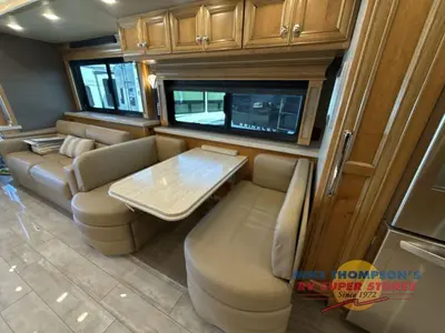 2021 Tiffin Motorhomes Phaeton photo 31