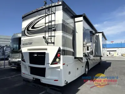 2021 Tiffin Motorhomes Phaeton photo 2