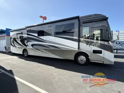 2021 Tiffin Motorhomes Phaeton photo 4