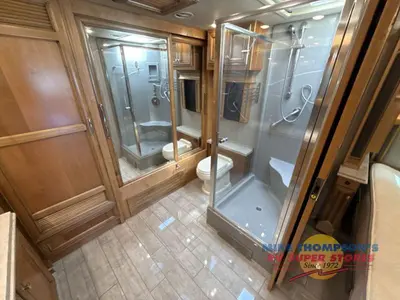 2021 Tiffin Motorhomes Phaeton photo 41