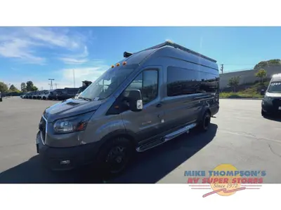 2027 Coachmen RV Beyond photo 4