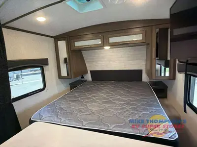 2020 Keystone RV Cougar Half-Ton photo 30