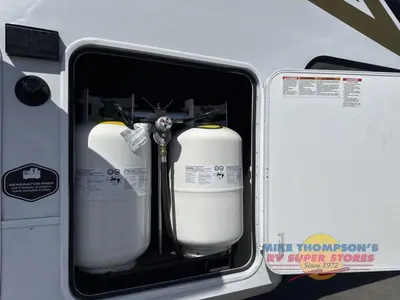 2027 Forest River RV Shockwave photo 46