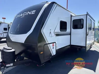 2027 Grand Design Imagine photo 4