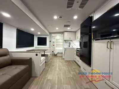 2027 Grand Design Imagine photo 10