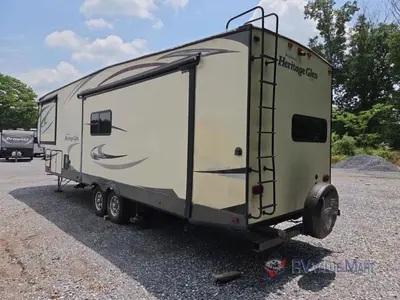 2016 Forest River RV Wildwood Heritage Glen photo 6
