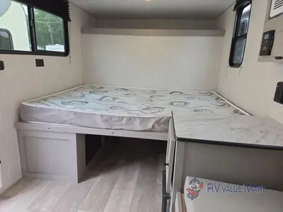 2025 Coachmen RV Clipper ROK photo 18