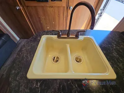 2016 Gulf Stream RV Ameri-Lite photo 16