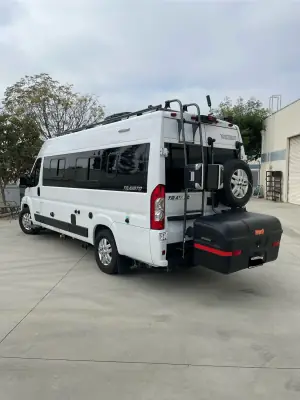 2021 WINNEBAGO TRAVATO photo 3