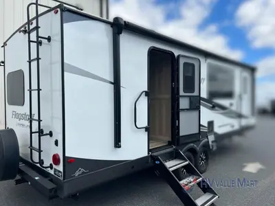 2025 Forest River RV Flagstaff Super Lite photo 9