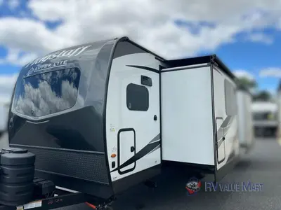 2025 Forest River RV Flagstaff Super Lite photo 5