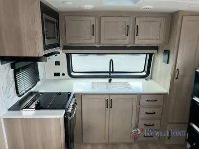 2025 Forest River RV Flagstaff Super Lite photo 18